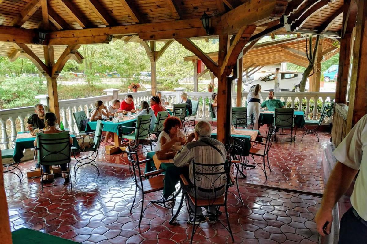 מלון Nova Varoš Restoran Filipovic מראה חיצוני תמונה
